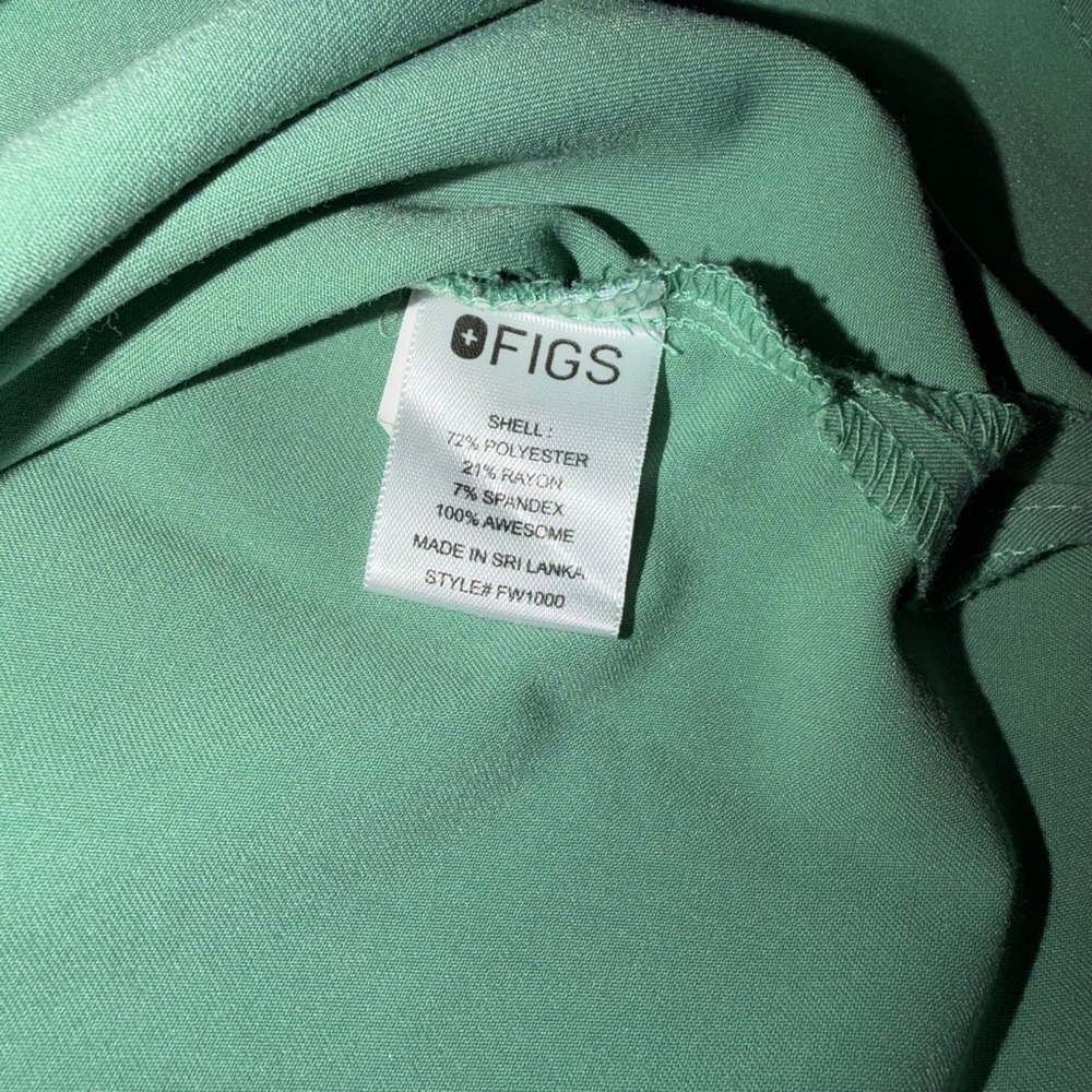 FIGS Casma Scrub Top XS Surgical Green V-Neck Technical Collection Work Nurse - Picture 4 of 7